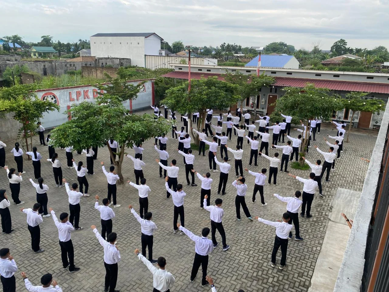 Rutinitas pagi untuk calon peserta LPK Jepang Medan